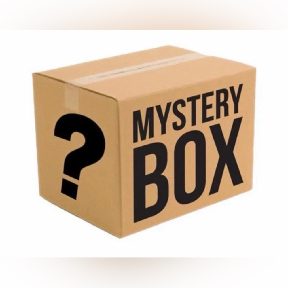 Mystery Bundle - 5 sweaters and/or cardigans - size LARGE